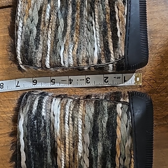 Lamo Juarez Low Slipper Boot - Picture 9 of 10